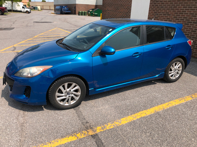 2013 Mazda 3 in Cars & Trucks in Ottawa - Image 2