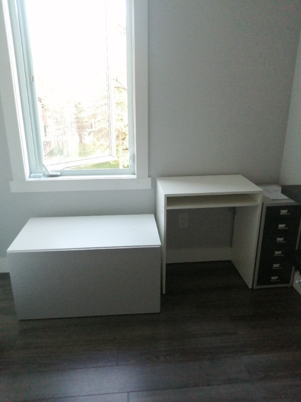 IKEA SMASTAD SET - BENCH AND BOX, BRAND NEW EXCELLENT CONDITION in Dressers & Wardrobes in Ottawa - Image 4