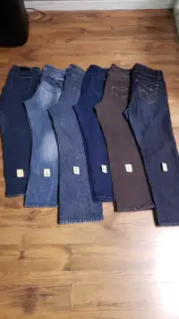 Women's Jeans Various Sizes & Brands LOT 1