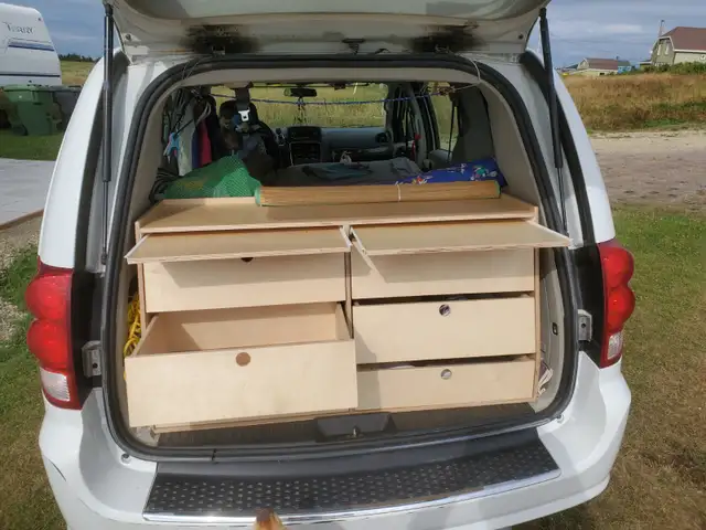 Armoire arrière pour "Van life" dans Grand Caravan in RVs & Motorhomes in Lanaudière - Image 9