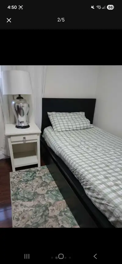 Bright furnished bedroom with double bed on upper level in house. Shared kitchen, living room, dinin...