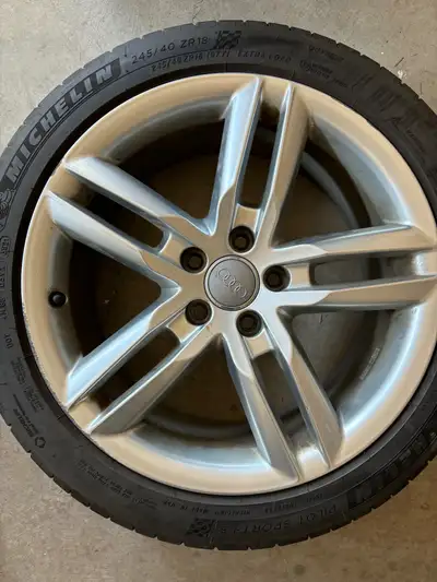 original audi rims with new michelin pilot sport 4 S 245/40 RZ18 tires. 5x112 bolt pattern. tires ha...