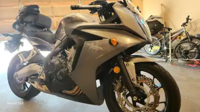2016 Honda cbr650 In prestine condition no scratch or dent, only selling because I'm looking to get...