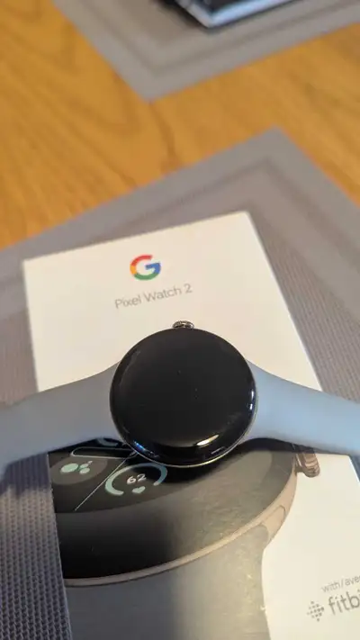 Google Pixel Watch 2, View more