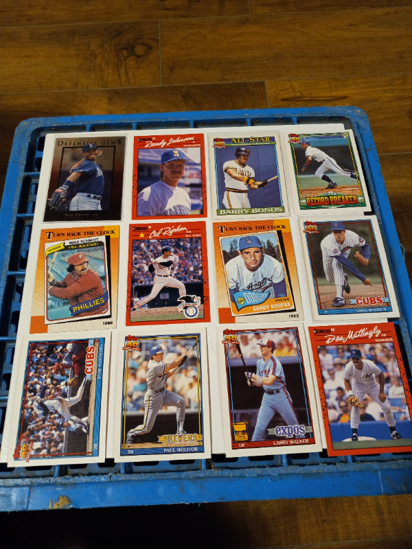 Baseball Cards Hall Of Famers Griffey Jr.,Ryan,BO,Ripken lot 90 in Arts & Collectibles in Trenton - Image 4