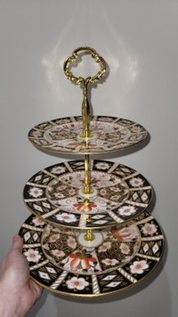 Royal Crown Derby Imari pattern 3-tier cake stand.