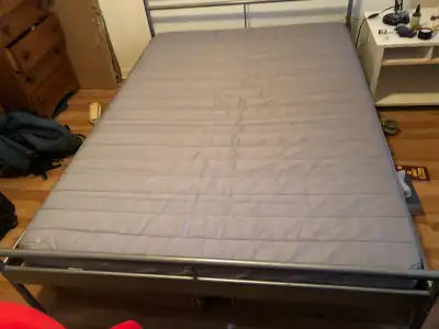 Lit double avec tiroirs de rangement, View more