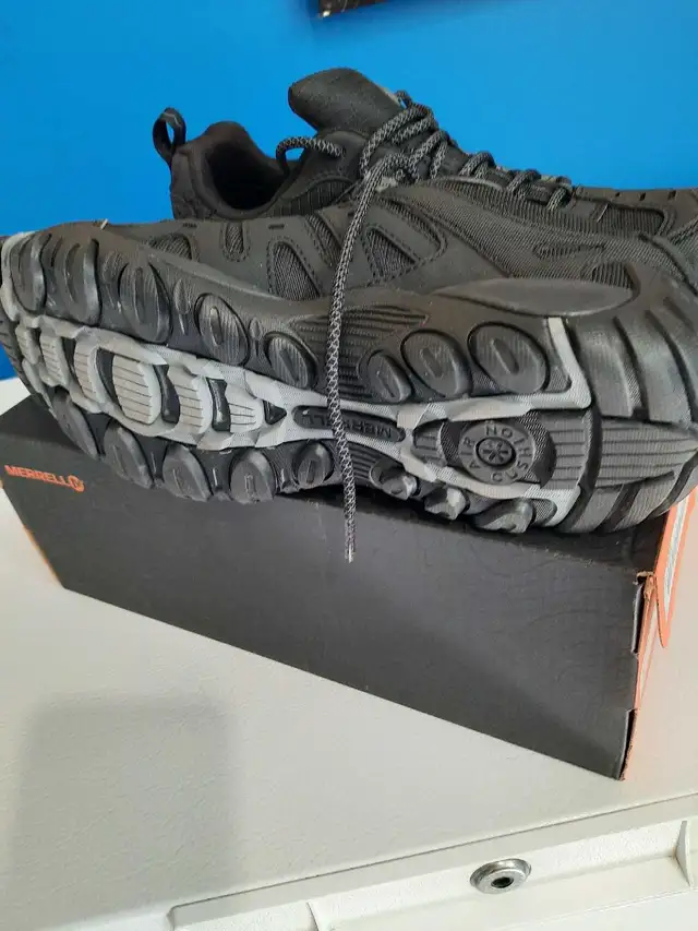 Merrell Accentor Sport GTX in Men's Shoes in Granby - Image 4