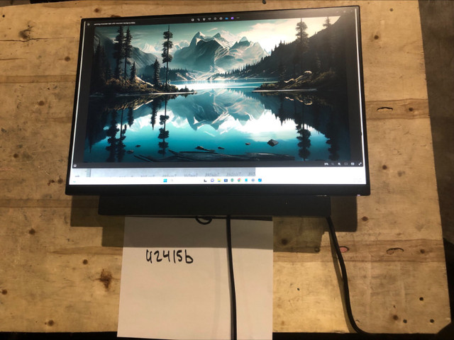 Dell U2415b 24" LCD Monitor with Speaker no Stand in Monitors in Bedford