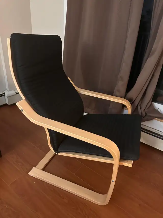 Moving Out in Chairs & Recliners in City of Halifax - Image 3