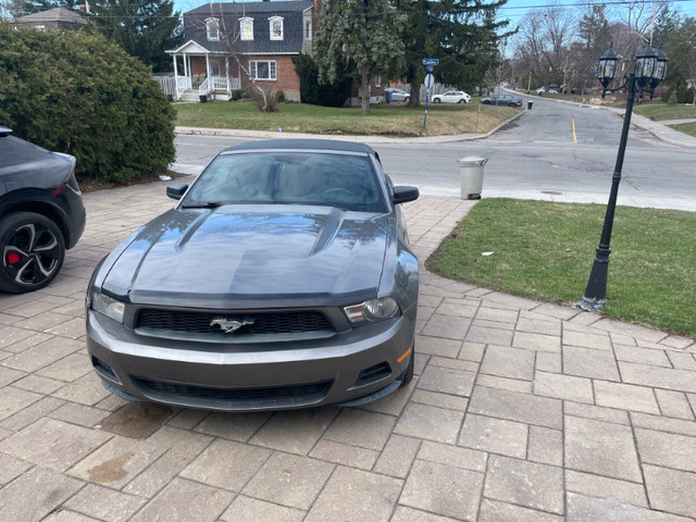 Mustang Convertible 2010 for Sale in Cars & Trucks in West Island