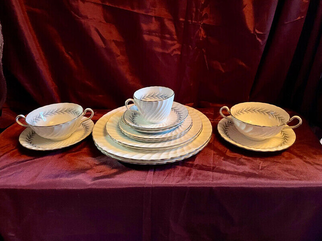 Vintage Aynsley Mayfair Pattern Dishes - various prices in Arts & Collectibles in Mississauga / Peel Region