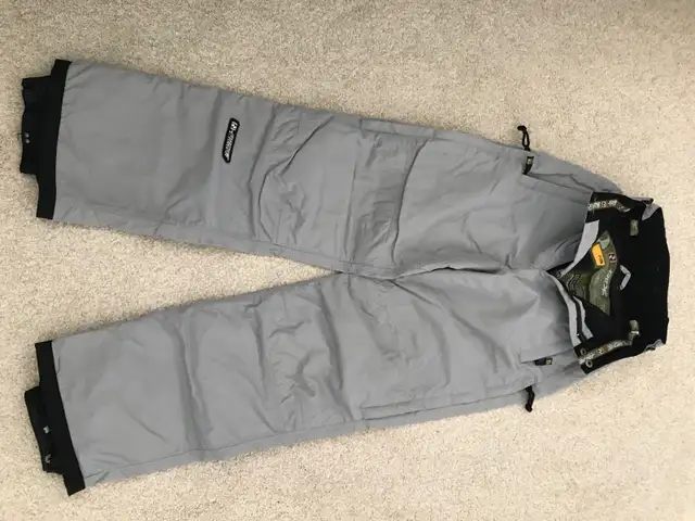 Package deal: Snowboard with bindings, pants and boots in Snowboard in Edmonton - Image 5