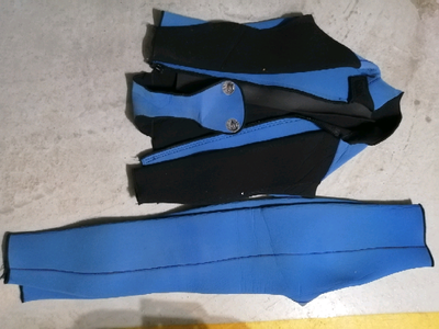 Men's large size two piece wetsuit, Tuscany NW , View more