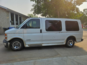 2000 Chevrolet Express
