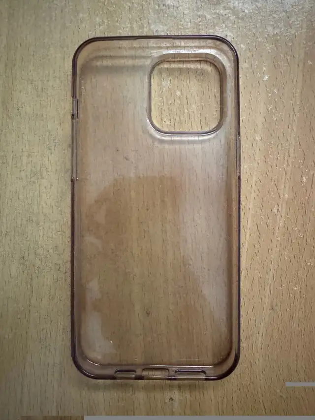 iPhone 15 Pro Max, Clear Case (Used) in Cell Phone Accessories in City of Toronto - Image 3