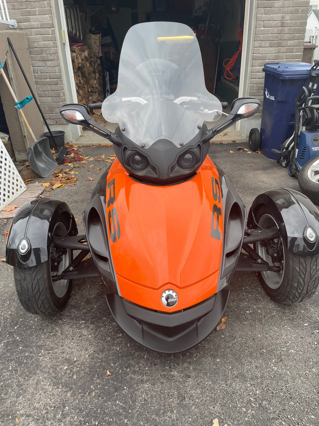 Can-Am Spyder 2013 dans Motos sport  à Laval/Rive Nord - Image 2