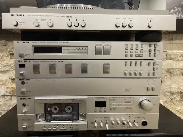 Telefunken R300 stereo system in Stereo Systems & Home Theatre in Markham / York Region - Image 10
