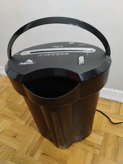 Fellowes Model: DS-3 Power Shredder, View more