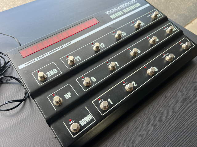 MIDI Raider Foot Controller in Amps & Pedals in City of Toronto - Image 4