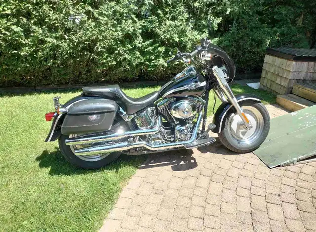 100th Anniversary Harley Fatboy in Street, Cruisers & Choppers in Gatineau - Image 2