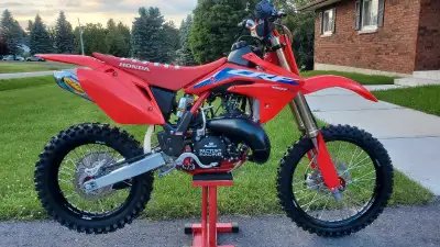 All new with a very extensive list of upgrades. 2 heat cycles 0 hrs. Powered by CR125R. Extremely li...