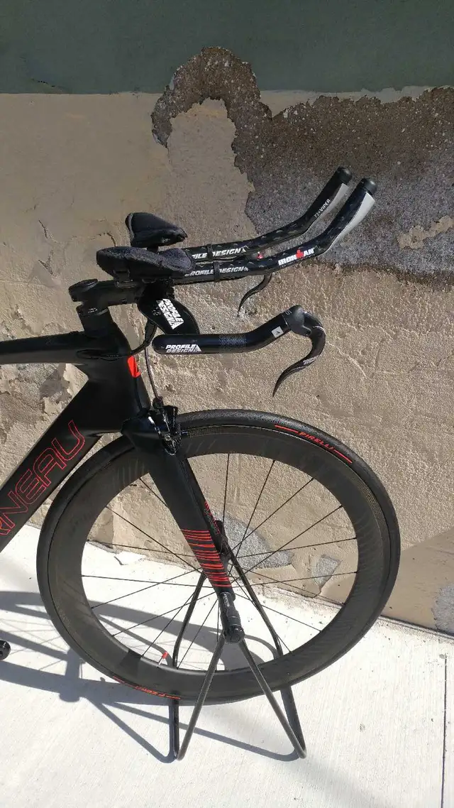 Garneau Gennix A1 Course Triathlon/TT Aero in Road in Kitchener / Waterloo - Image 4