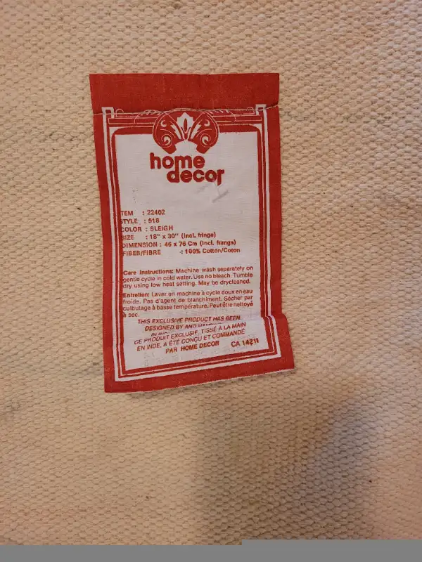 Christmas Accent Floor Rugs (EACH) in Holiday, Event & Seasonal in Markham / York Region - Image 7