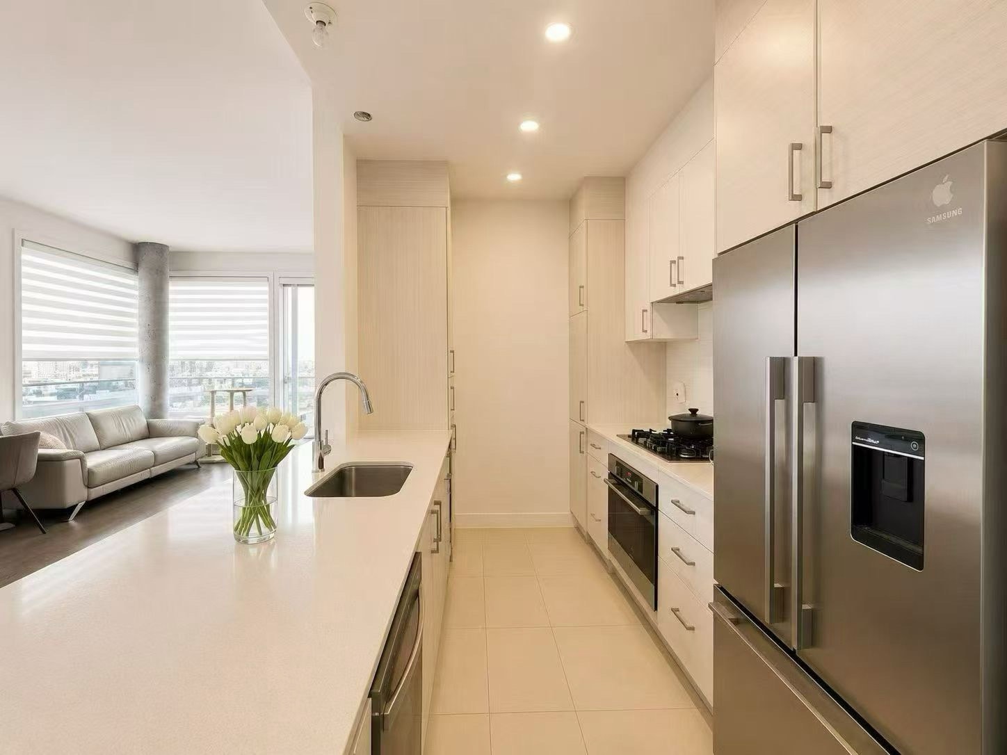 Penthouse for rent Sept 1 — photo 1