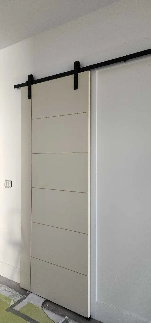 Finish trim carpentry in Construction & Trades in London - Image 2