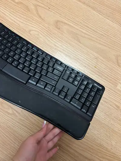 Microsoft Ergonomic Keyboard, View more