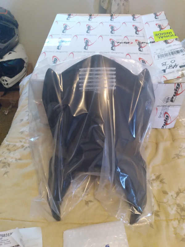 Puig windscreen 2014-19 ktm 1290 super duke r in Motorcycle Parts & Accessories in City of Toronto