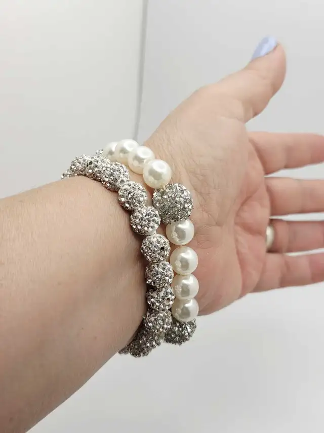 Bracelets in Jewellery & Watches in Brockville - Image 4