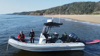 Zodiac d'exploration avec coque rigide année 2021 avec moteur Yamaha 4 temps 63PX de 150 HP année 20...