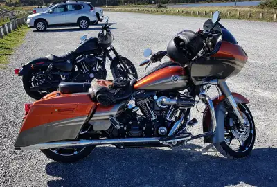 2013 CVO Road Glide, 14000KM, kept in heated garage, Rinehart Classic true dual exhaust, New tires,...