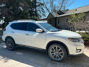 2017 Nissan Rogue SL Platinum