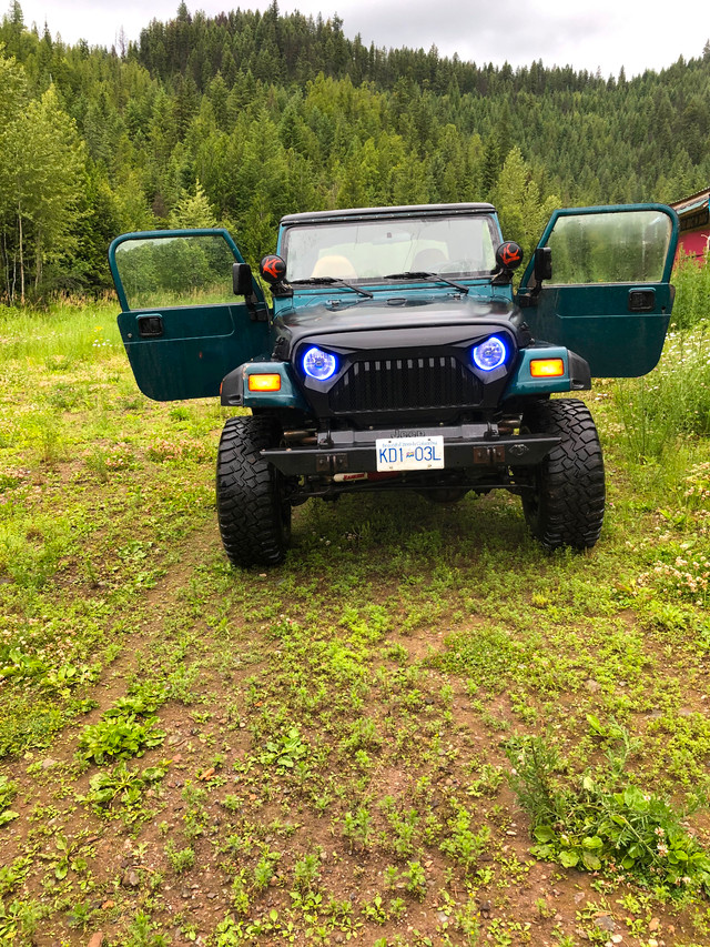 1998 Jeep TJ in Cars & Trucks in Nelson