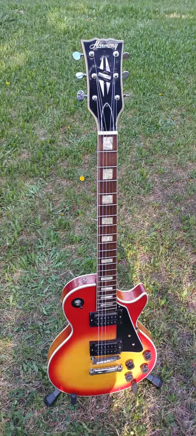 Harmony Les Paul Custom, View more