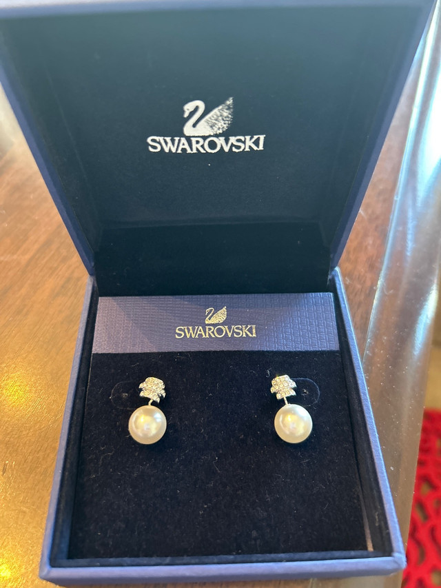 Swarovski Earrings in Jewellery & Watches in Calgary