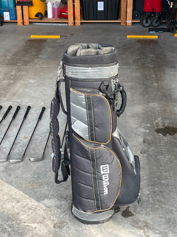 High QualityWilson’s Golf  Bag and set of Wilson’s Clubs in Golf in Muskoka - Image 2