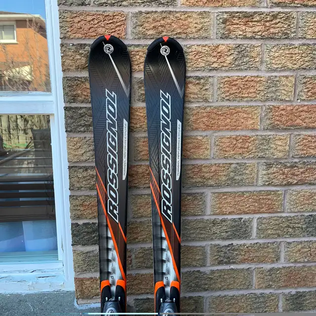 167 Rossignol ski with boots  in Ski in Markham / York Region - Image 3