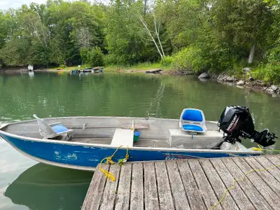 fishing boat available for purchase, no leaks, comes with old wood ors and a gas tank boat needs one...