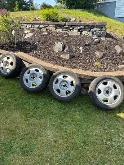Set of 4 Hankook Winter tires and rims, lug nuts included. Size 215/55R17 Good shape, will fit Camry...