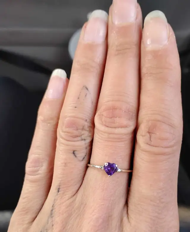 Amethyst white gold ring in Jewellery & Watches in Edmonton - Image 5