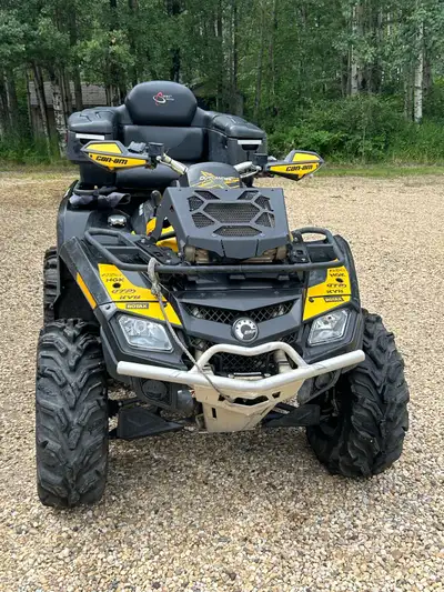 2011 Can Am Outlander XXC 800R. Quad is in great shape with Very low Km. Best bike Can Am built. Rid...