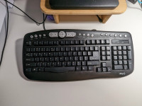 FCC STANDARD KEYBOARD, GREAT CONDITION