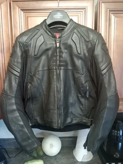Kijiji motorcycle jacket deals