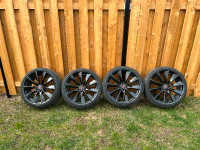 20” black Turbine wheelset + Tire - TESLA MODEL 3, like new