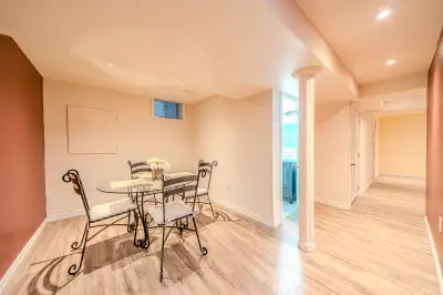 Full basement for 2 with Seperate Enterance
