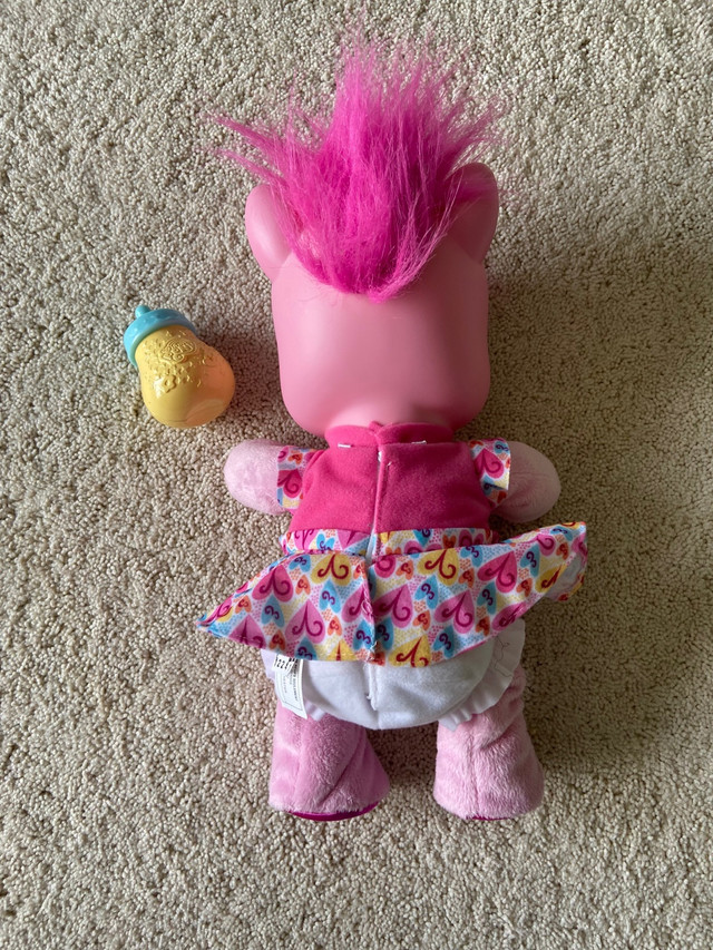 My Little Pony 12” So Soft Pinkie Pie Walking Talking Newborn in Toys in Winnipeg - Image 3